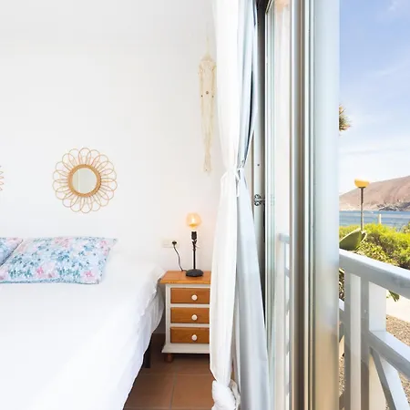 Appartamento 134 Panoramic Seaviews By Sunkeyrents *